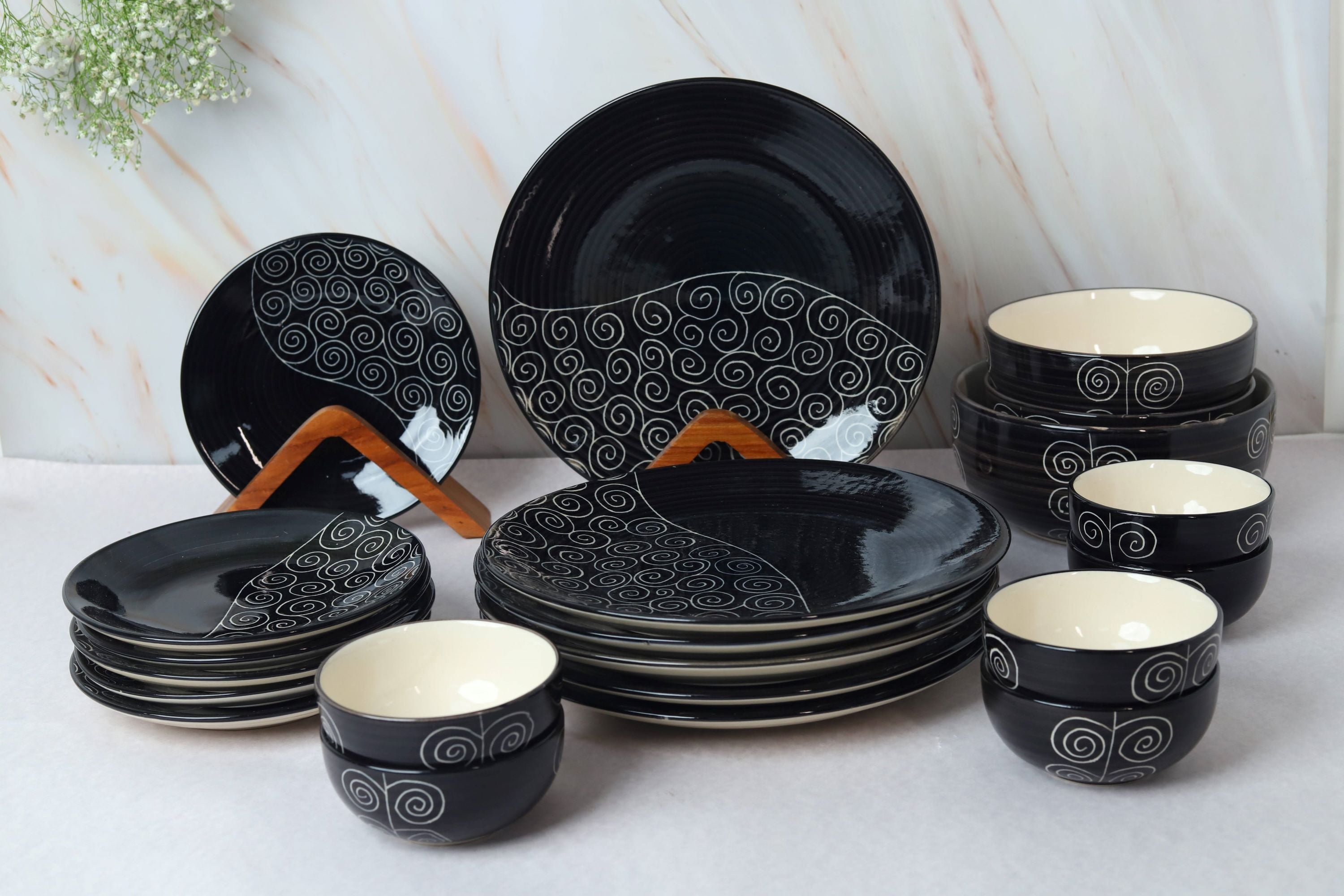 Black ceramic outlet dinnerware